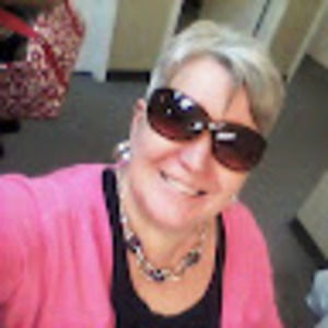 Meet your Posher, Joann